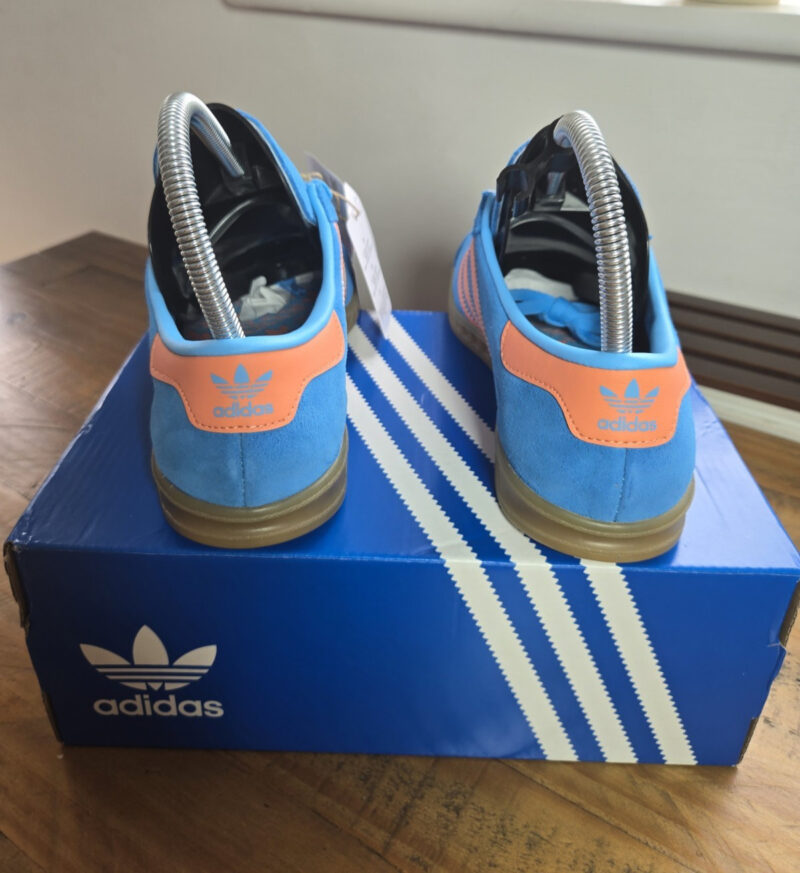 adidas Originals Hamburg W Shoes - Sky Rush/Semi Coral - UK 5