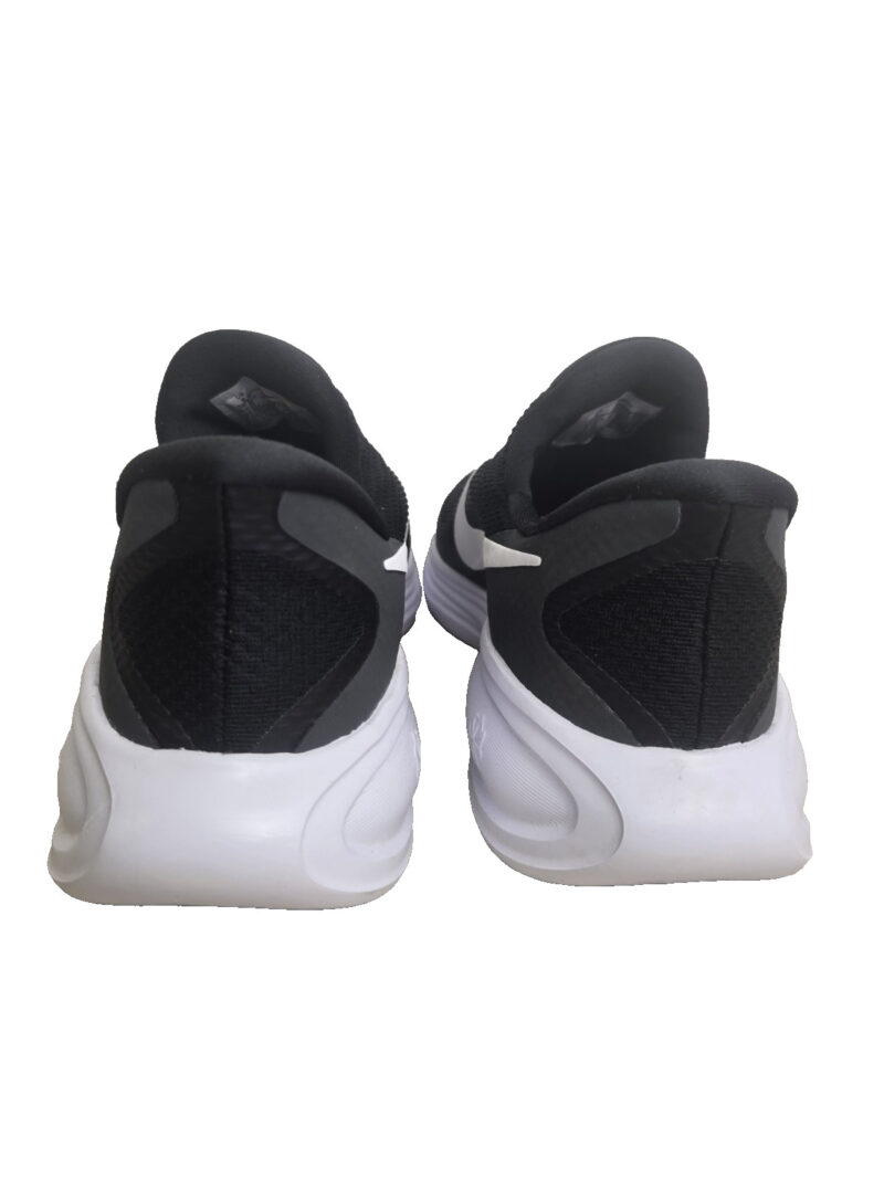 Nike Revolution 8 EasyOn Slip-On Women's Running Shoes UK 6.5 US 9 EU 40.5