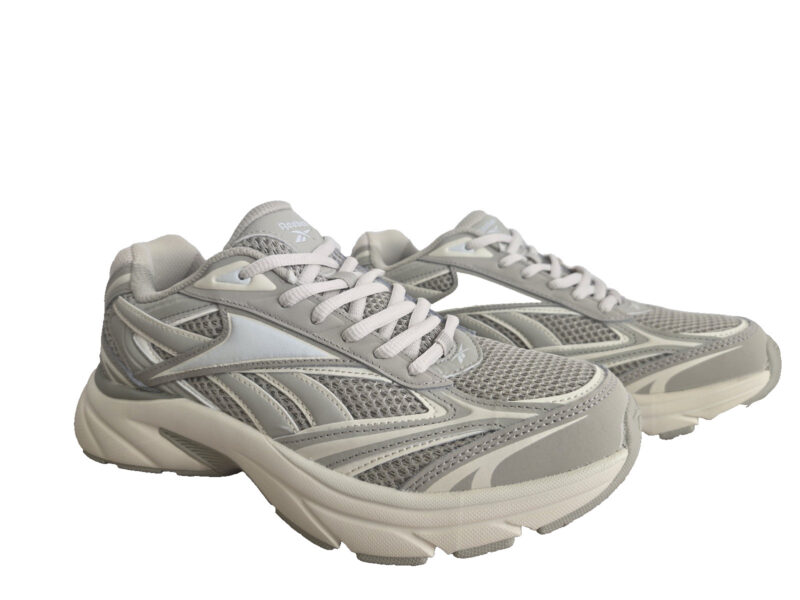 Reebok Cream Belwave Shoe Women's Trainers UK 6 Reebok Cream Belwave Shoe Women's Trainers UK 6