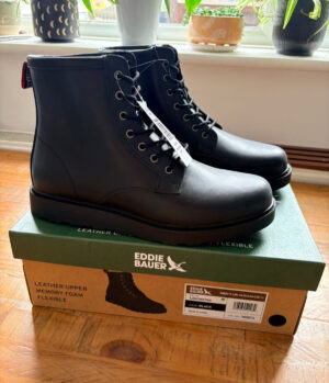 Eddie Bauer Men's Lancaster Boots in Black - Size UK 10