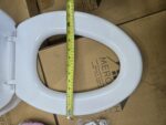White Oval Toilet Seat with Soft Cover & Fixings Bathroom O Shape Merokitch