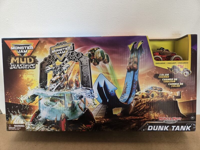 Monster Jam Mud Blasters Dunk Tank Playset Monster Mutt Dalmatian Colour Change