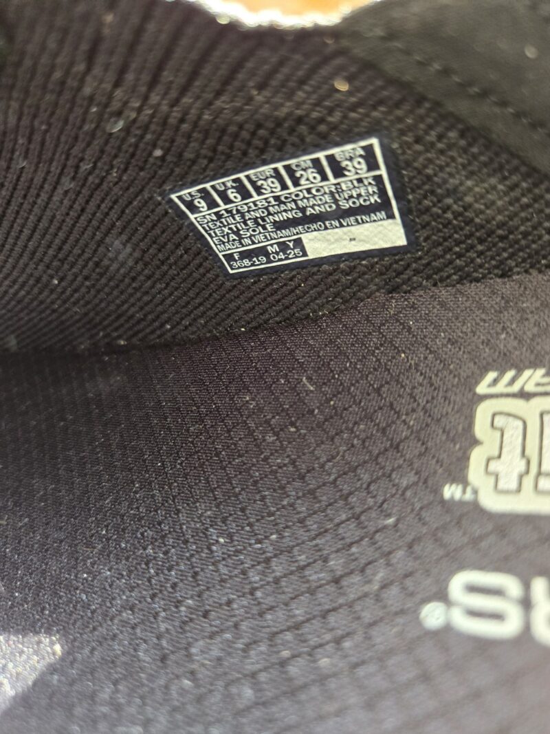 Skechers Slip Ons Trainer Women's Swift Fit Hands Free Memory Foam - Black - UK 6